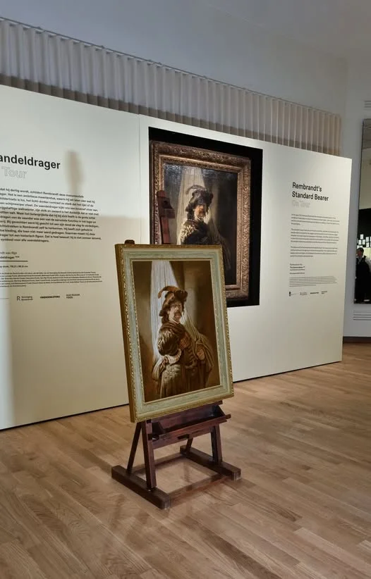 Vaandeldrager van Rembrandt in het Arnhems Gemeente Museum